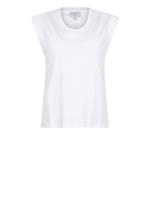 Strong shoulder tee