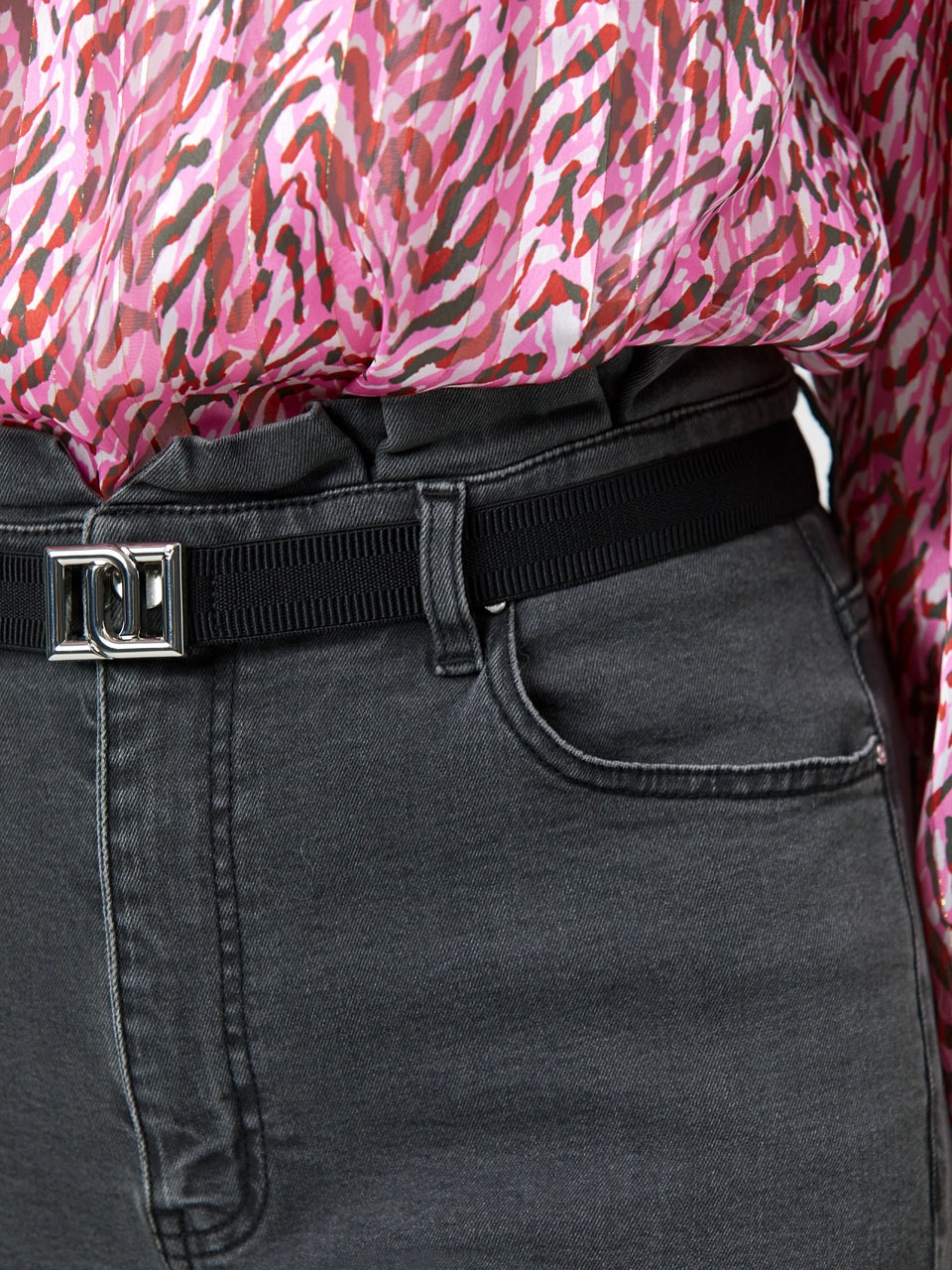 Stretch denim paperbag pants