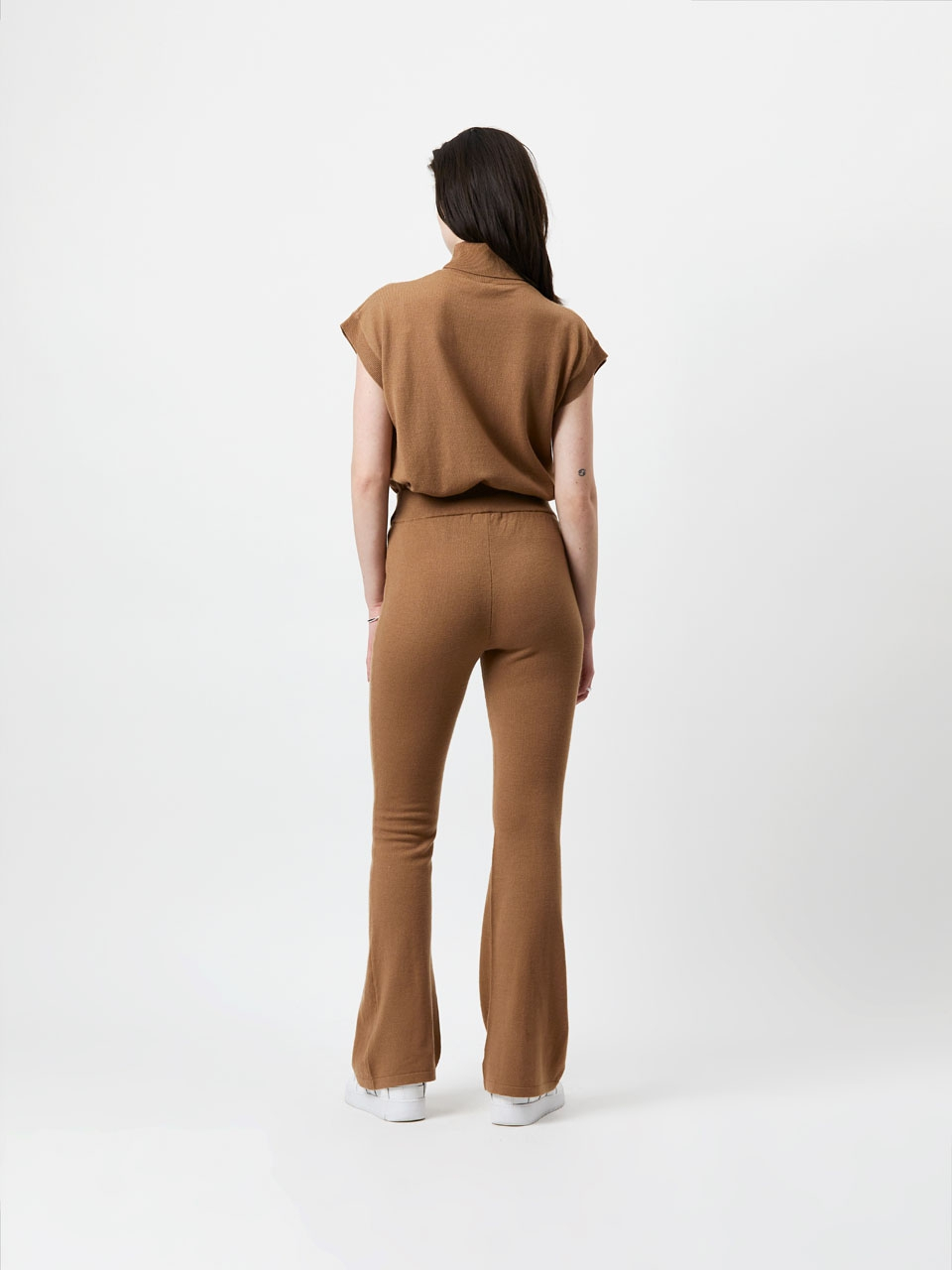 Certified responsible wool sweater