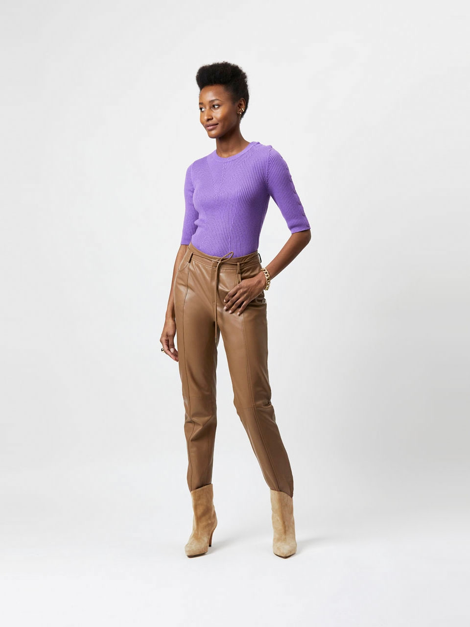 Wool blend crewneck sweater