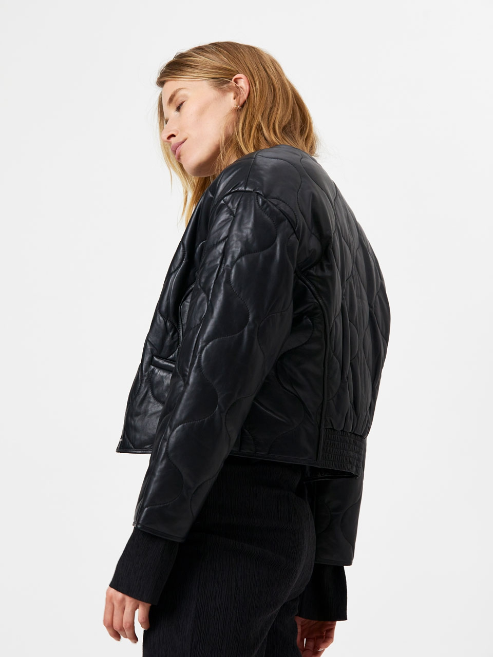 Short leather quilted bomber