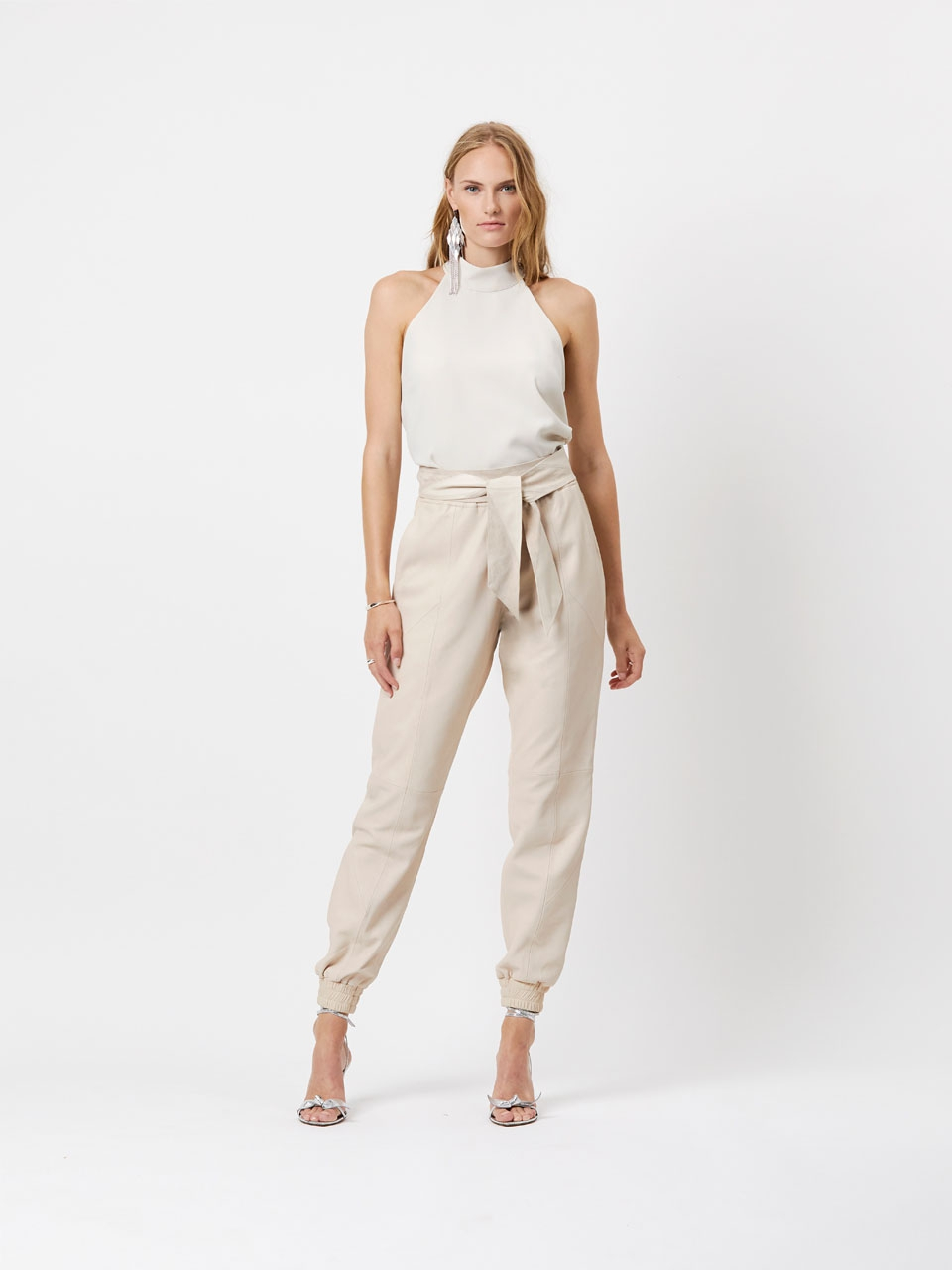 Wrap-around leather belt