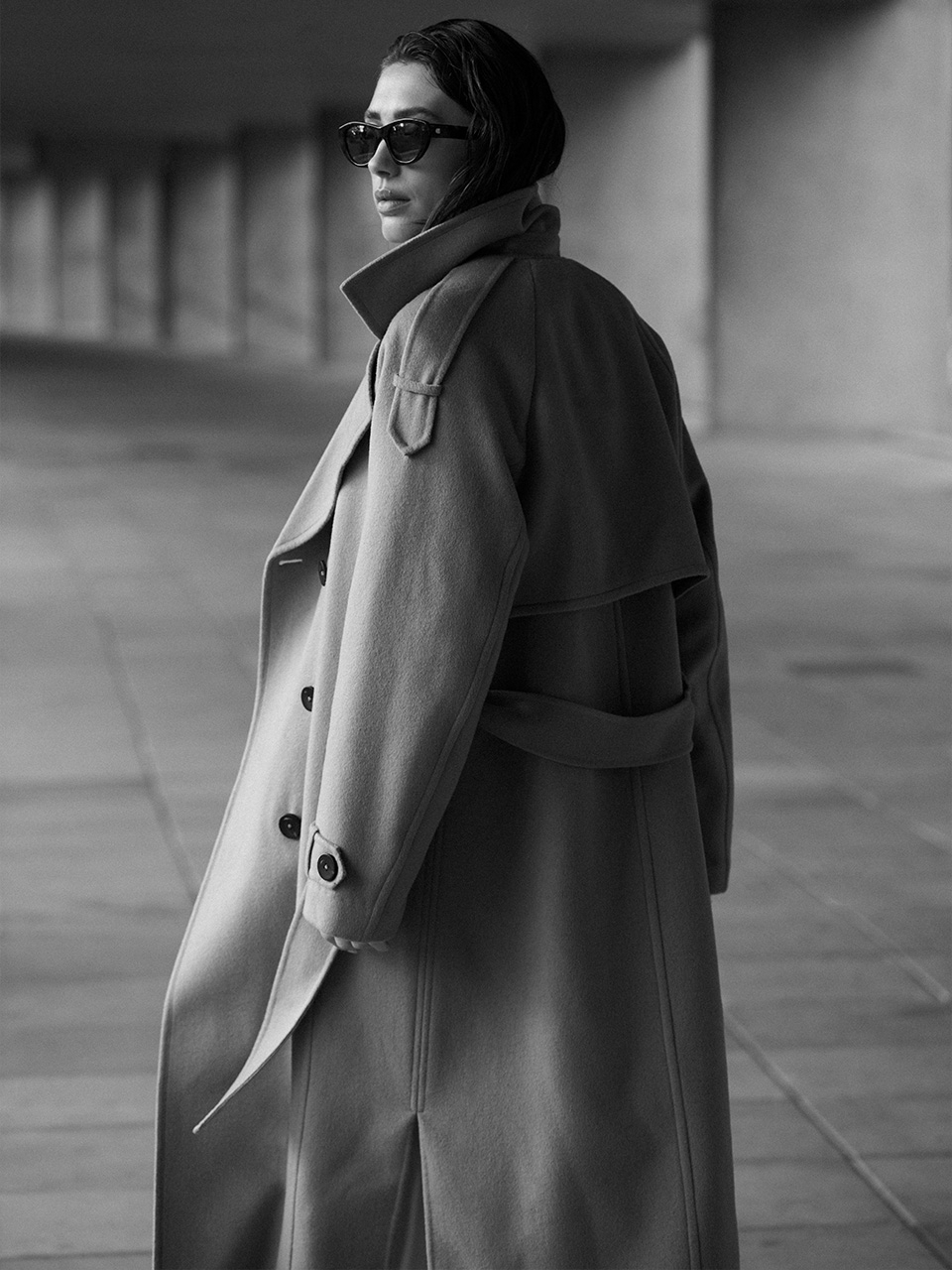 Trenchcoat in light taupe