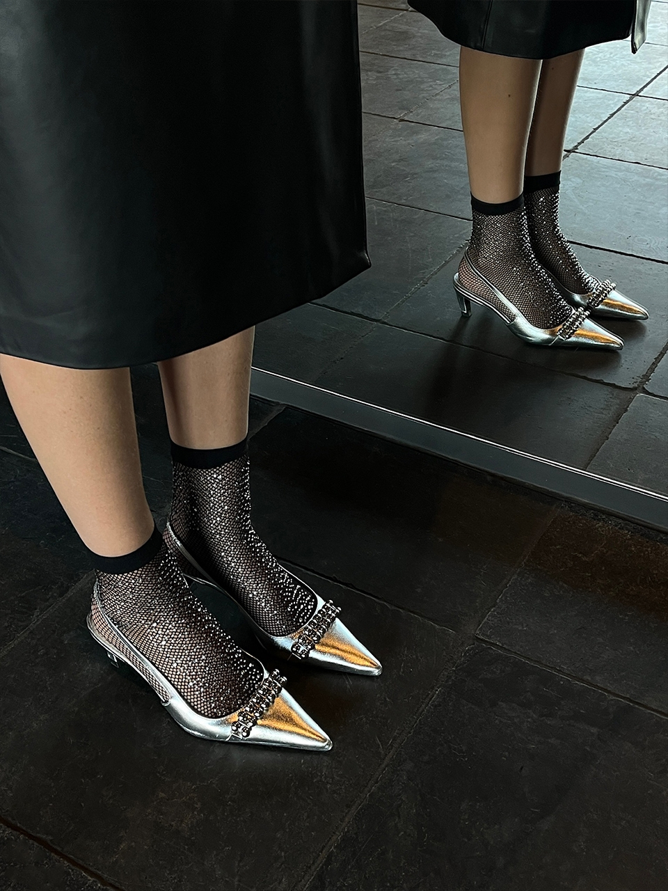 Fijne sok met all-over strasssteentjes