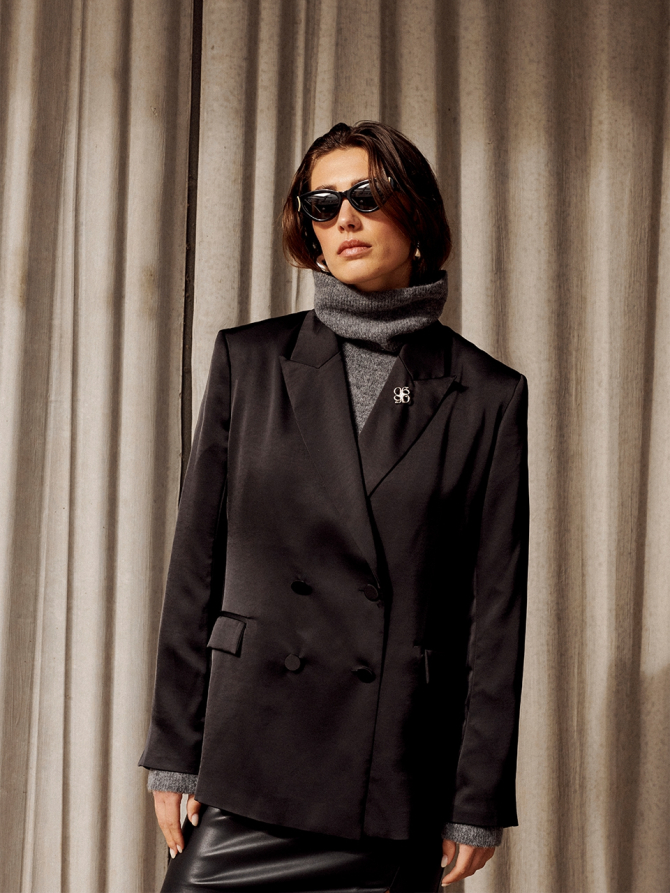 Silky oversized blazer