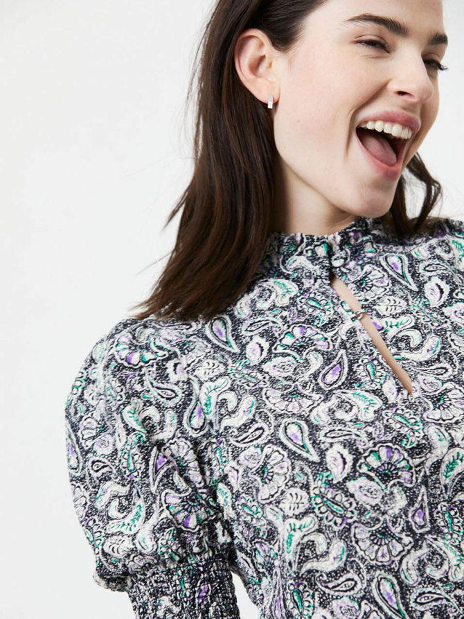 Recycled polyester top