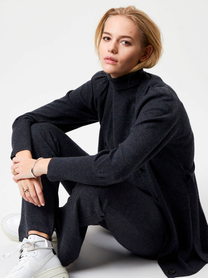 Certified responsible wool cardigan