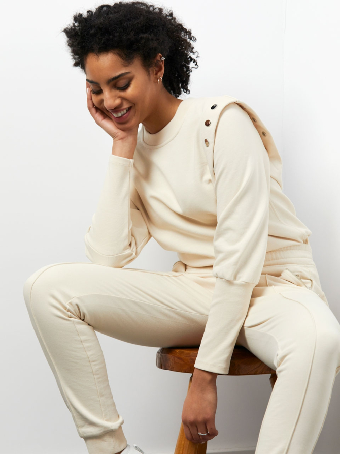 Responsible cotton sweater