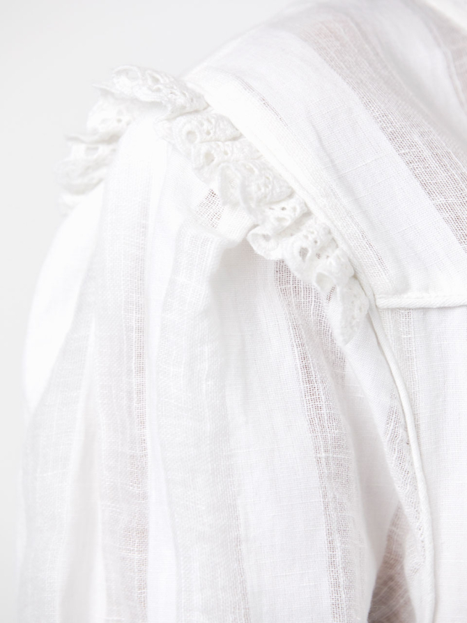 Responsible cotton/linen blend top