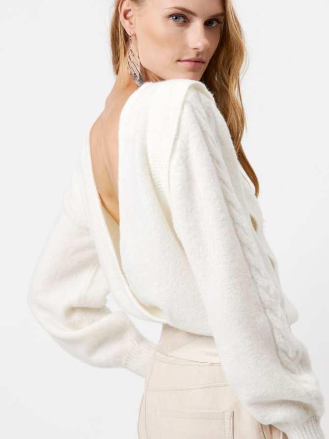 Open back detailed sweater