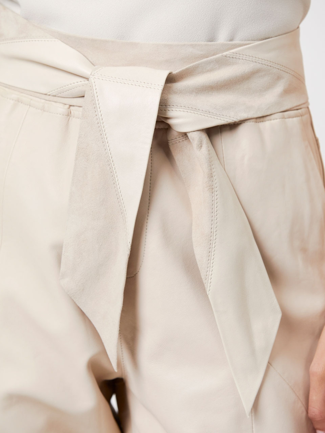 Wrap-around leather belt