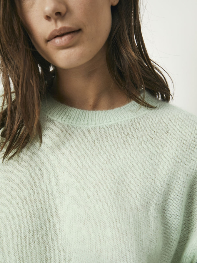 Relaxed short sleeve